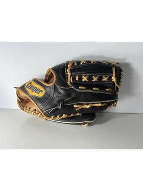 Vintage Cooper Black Diamond 240 Baseball Glove Mitt